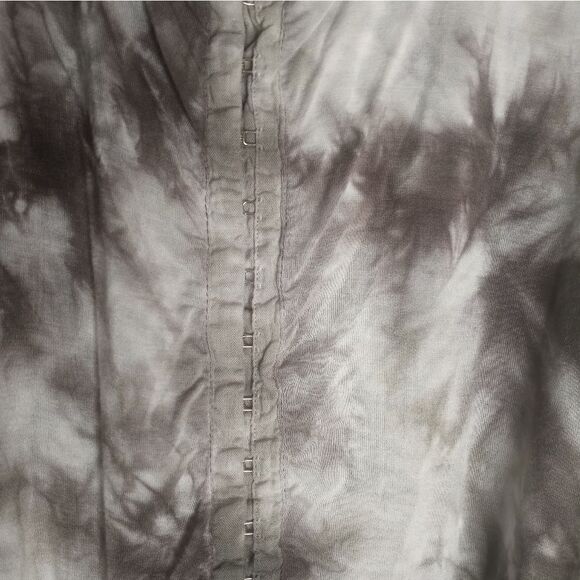 American Eagle M Gray Tie Dye Scoop Neck Peplum Sleevelss Tank with Hooks Detail - Picture 7 of 9